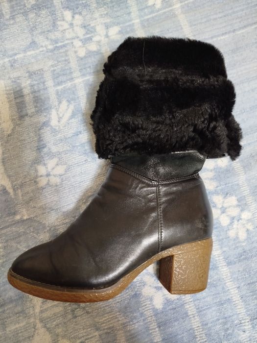 Женские  сапоги.