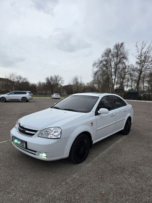 Lasetti avtamat srochna