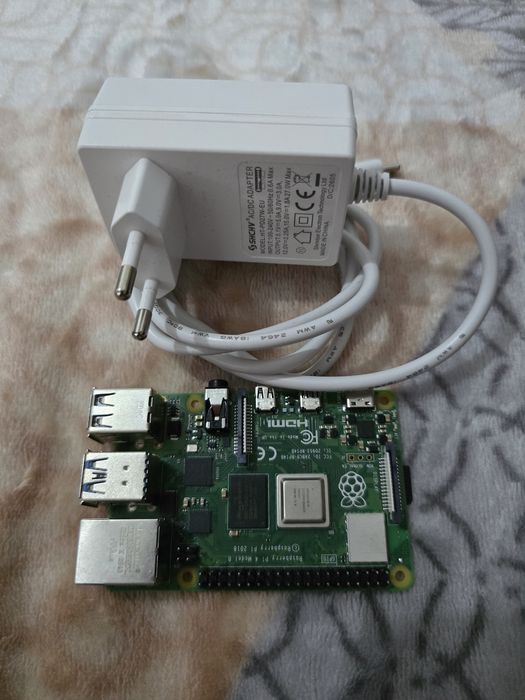 Raspberry Pi 4 Model B