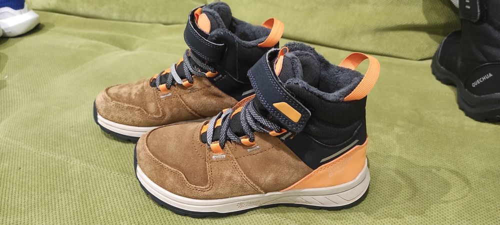 32 номер цената е за трите чифта