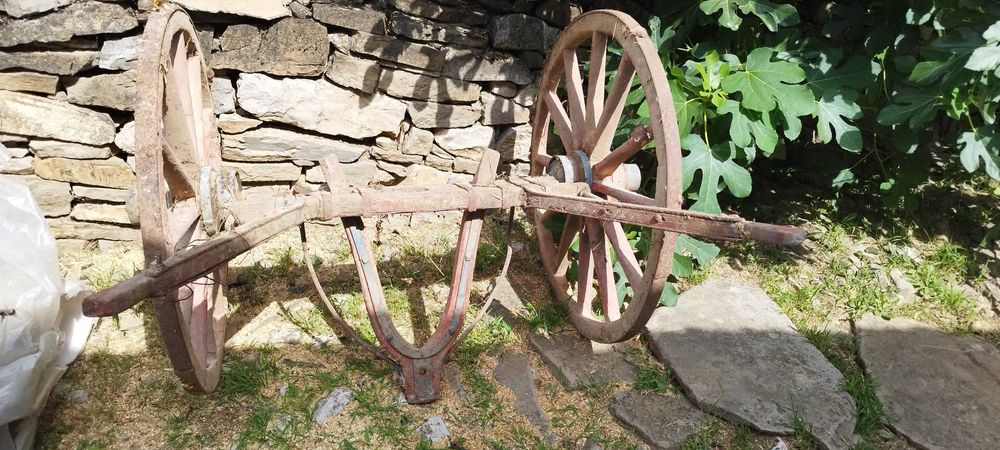 Преден мост от волска каруца