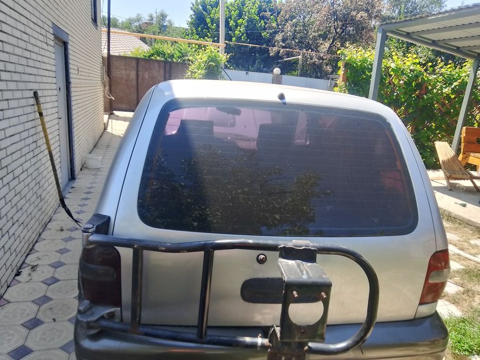 Автомобиль KIA Sportage