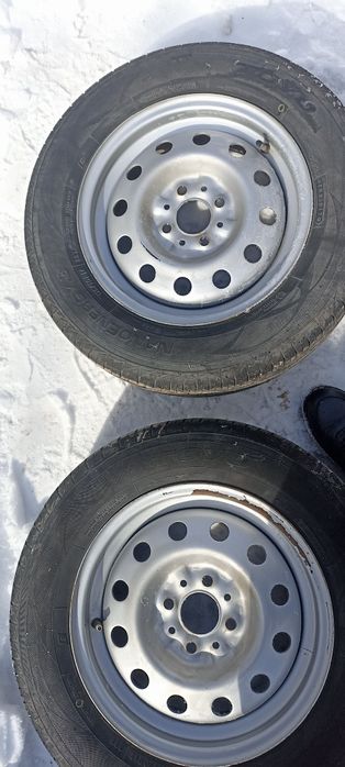 Продам шины с дисками