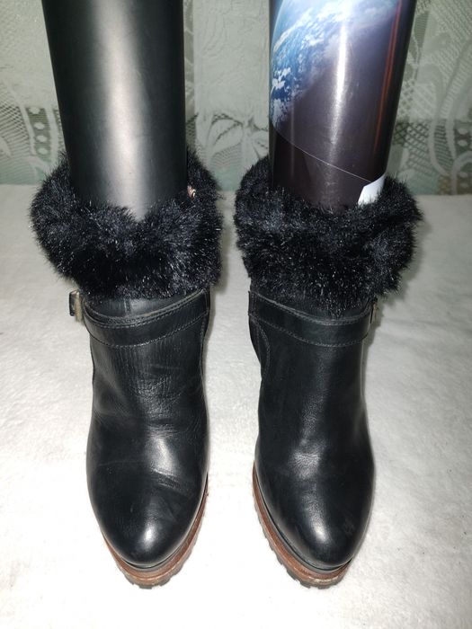 BOTINE de damă,din piele naturală,calitate italiană.