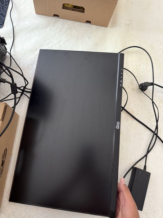 Монитор 65Hz Qmax