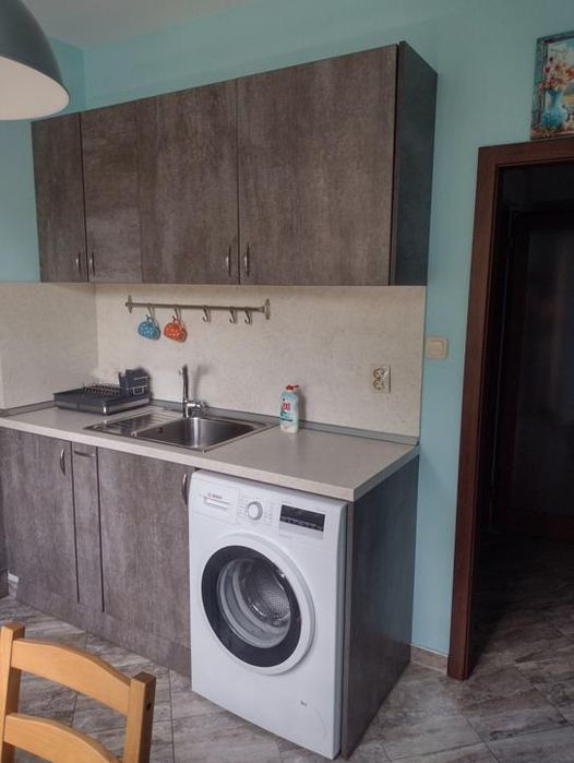 Дава се под наем Двустаен апартамент в София, Павлово - 64 кв.м за 613 € - Снимка #2