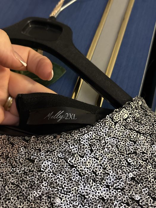 Rochita eleganta cu paiete