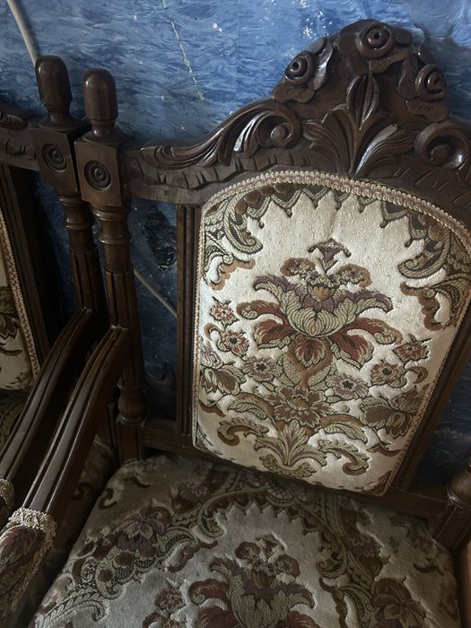 Продам кресла антиквар