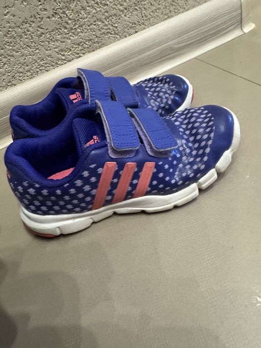 Adidas маратонки