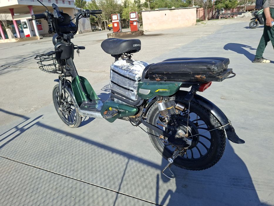 Elektron velo skuter