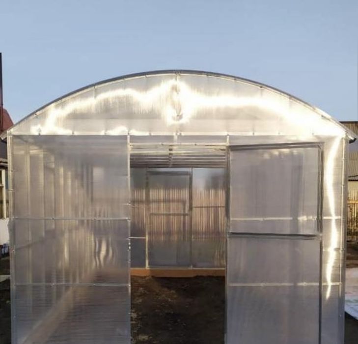 Теплица прямостенная «премиум»