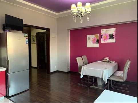 "ГАБУС" Ц-6 м-в Минор" Пр-т Амира Темура рядом Ж\К Казахстан 213 кв.м