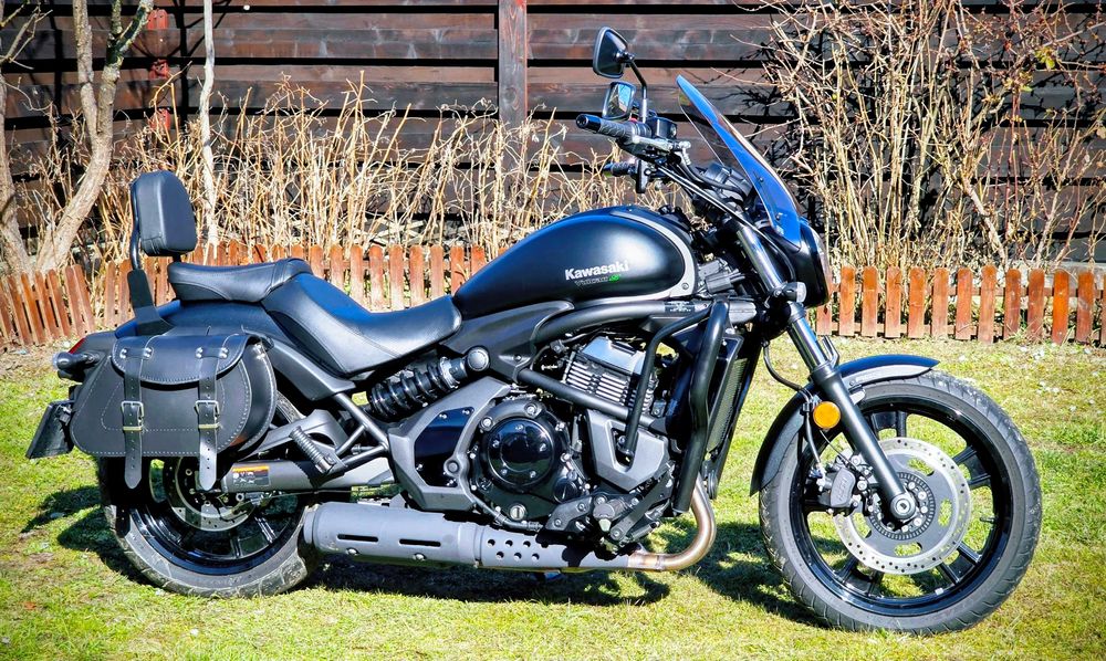 Vând Kawasaki Vulcan S 650 ABS - Model 2023 - foarte întreținută