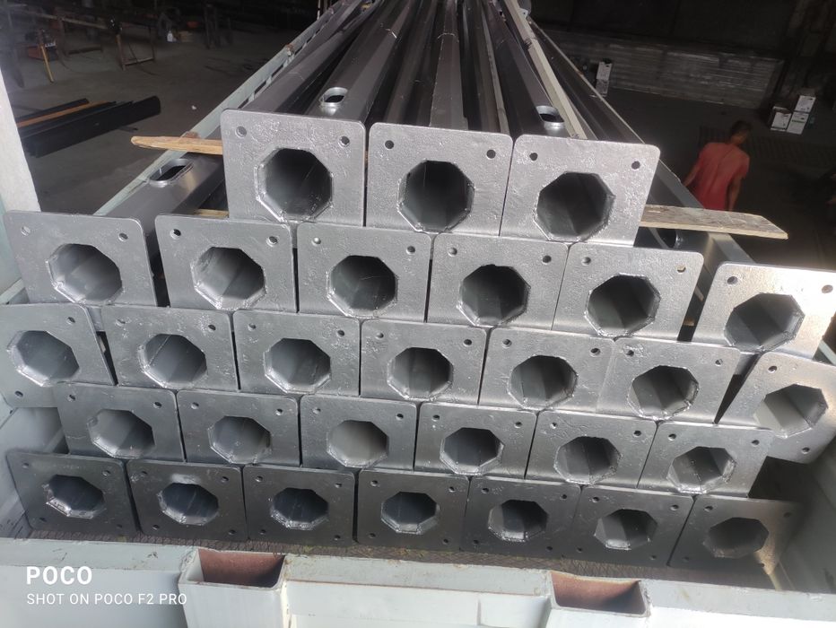 Опоры освещения (Столбы) фонарный для освещения улиц