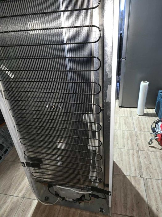 Хладилна Витрина Liebherr 4143