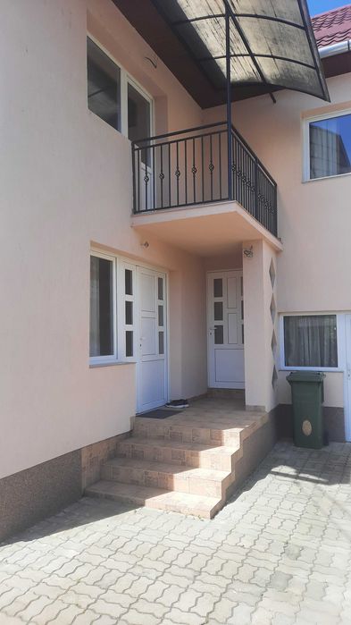 Casa de vanzare in Reghin - Parter + Etaj, aproape de Politie.