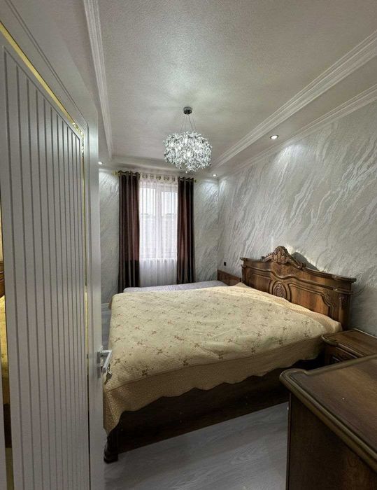 2 хоналик квартира 5 кават кирпичный дом, 7 микр