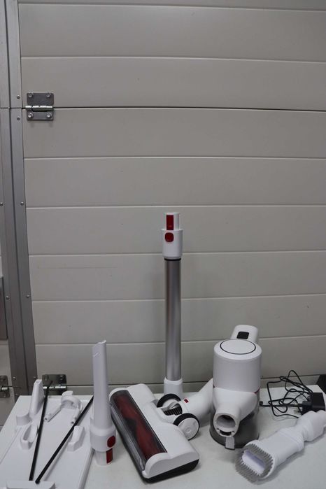 Безжична прахосмукачка, ръчна прахосмукачка с тъчскрийн 23 Kpa, LED