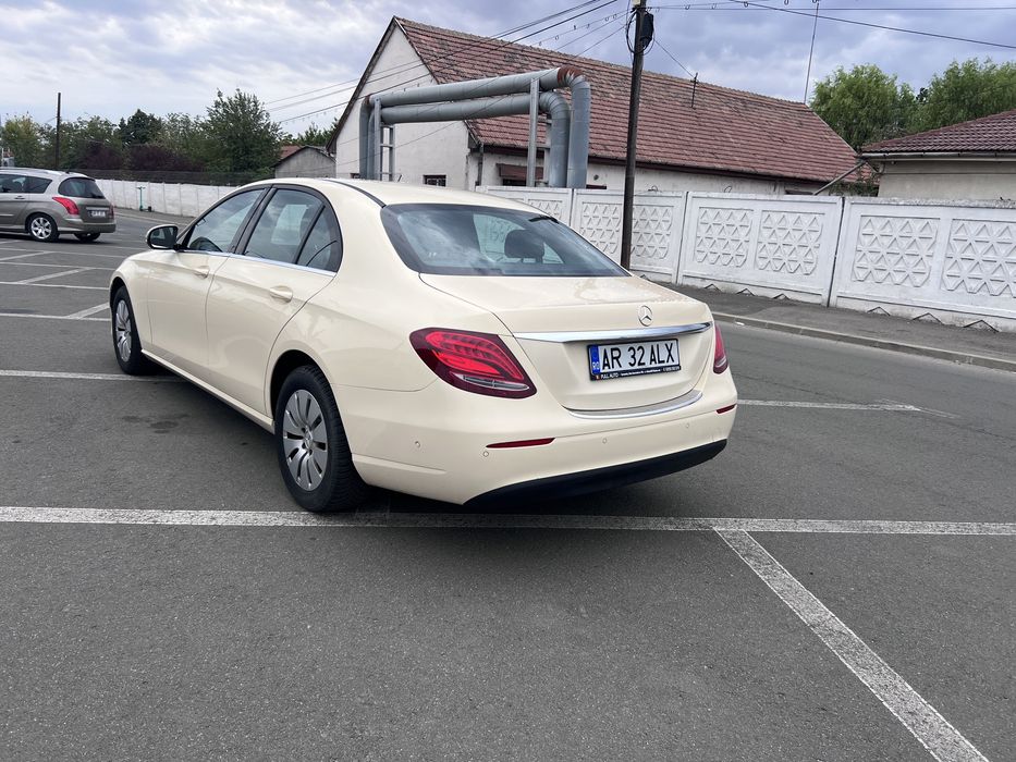 MERCEDES-BENZ E-Class 2018 — imagine 4