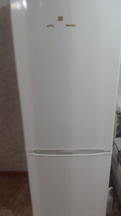 Продам холодильник Stinol б/у.