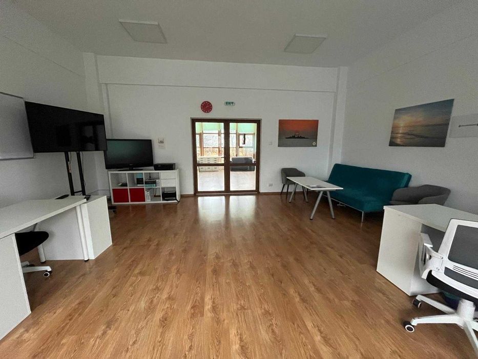 BIROU SPATIOS in cladire de birouri. PLOIESTI Str. Trotus4