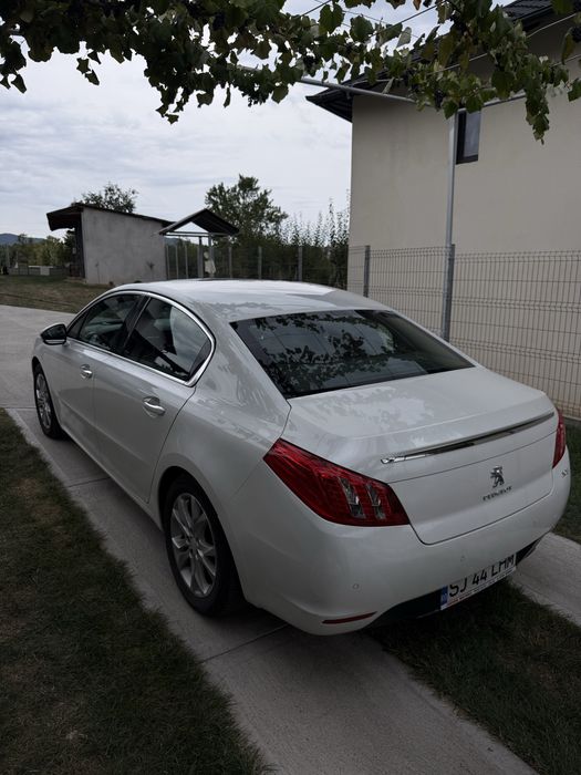 Peugeot 508 Hybrid 2012 Feline