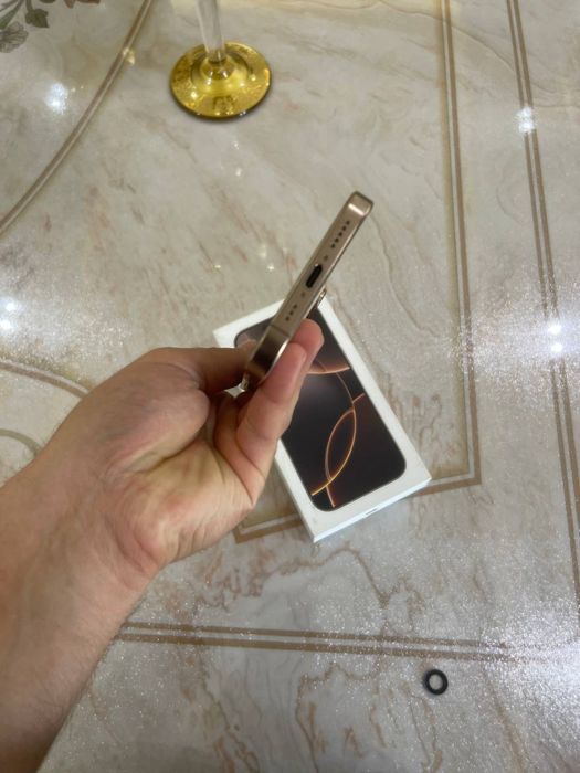 Iphone 16 pro 512Gb srochna