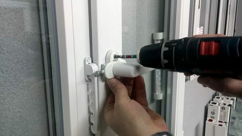 Регулировка окон и дверей Акфа | Ремонт ПВХ