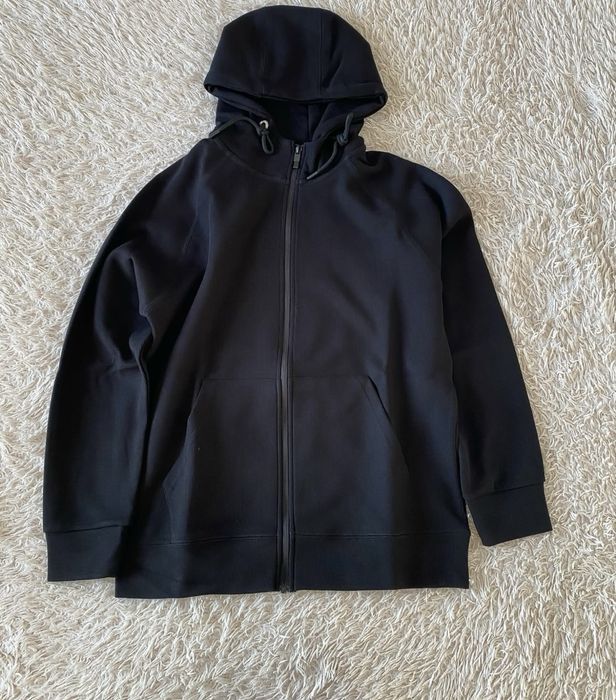 полузамок с капюшоном и без