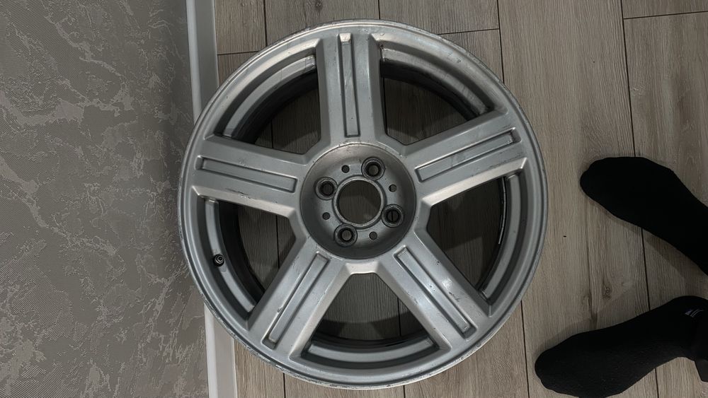 Продам диски торусы 17