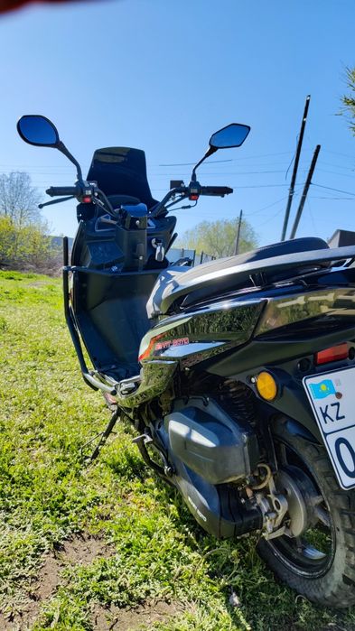 Продам скутер...