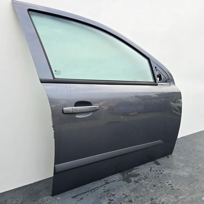 Portiera usa Z177 fata dreapta completa Opel Astra H facelift