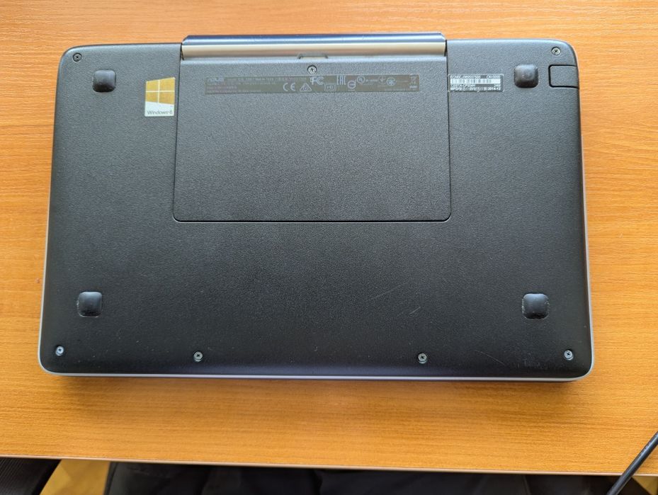 Asus Transformer Book T200TA + клавиатура