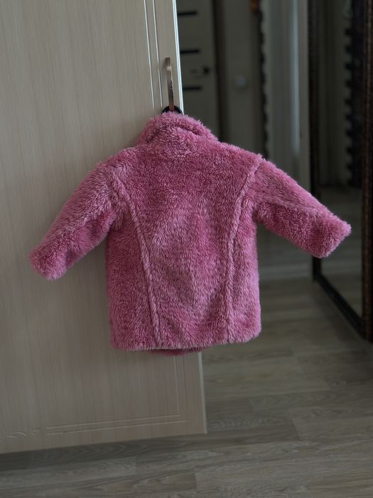 Продам детские куртки