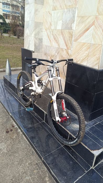 Vand bicicleta full suspension gt fury 3.0