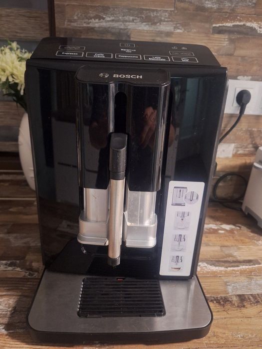 Кафеавтомат Bosch TIS30129RW