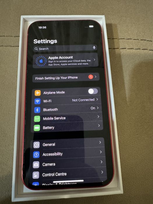 iPhone 13 Red 128gb - като нов