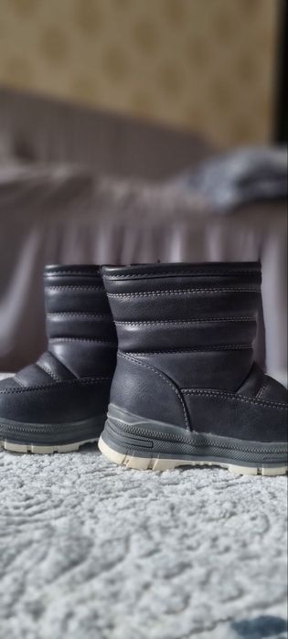 Детские зимние сапоги
