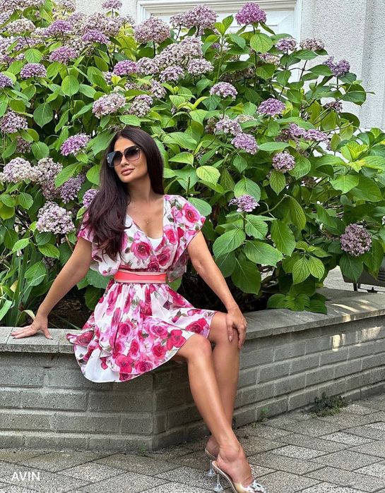 Avin рокля М р-м