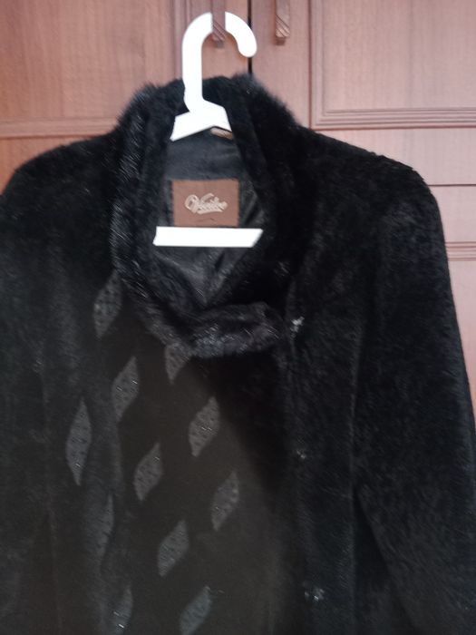 Продам полушубок из мутона