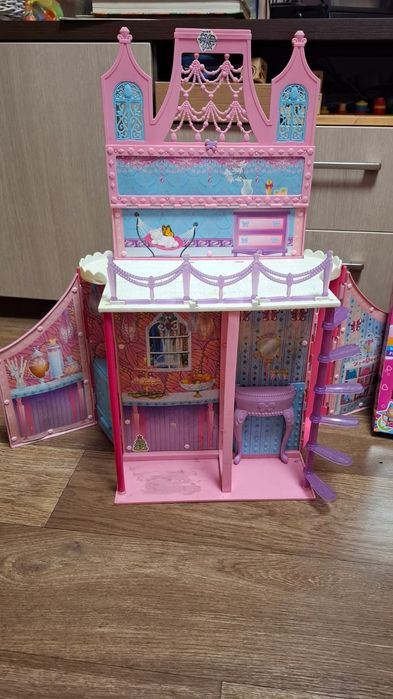 Барби и домики для Барби ( Mattel)