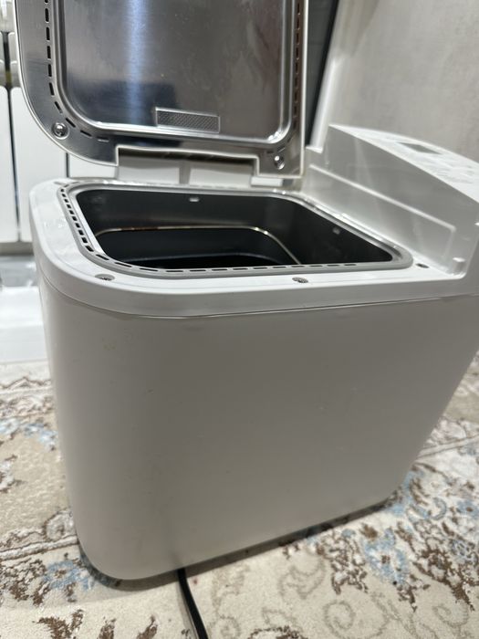 Хлебопечь Panasonic SD-B2510WTS белый