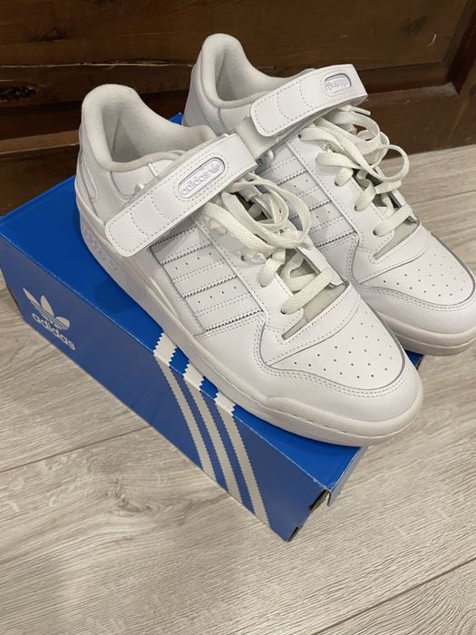 Маратонки Adidas Forum Low 44 номер