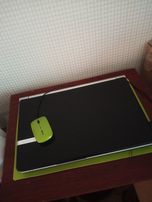 Продам Ноутбук Packard bell