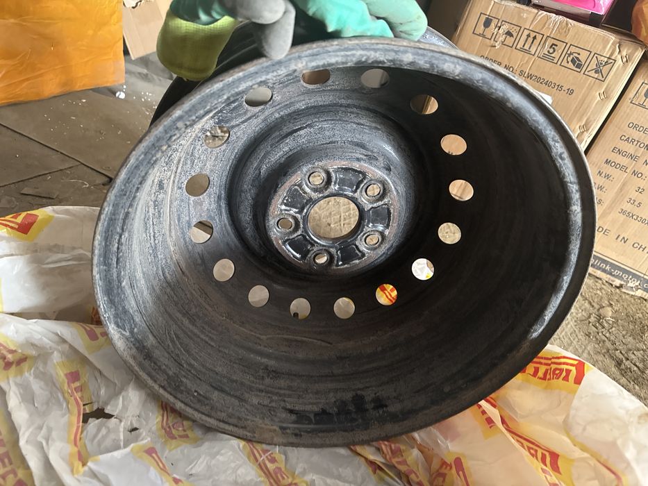 Диски на Toyota Corolla