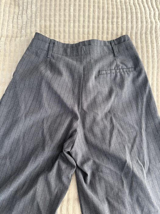 Тънък сив раиран панталон Bershka