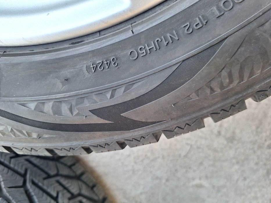 4 броя оригинални джанти  за Bmw x1 f48,x2 f39,f45 Mini Cooper 5x112 с 4 броя зимни гуми 225 55 17 vw,skoda,audi,mercedes