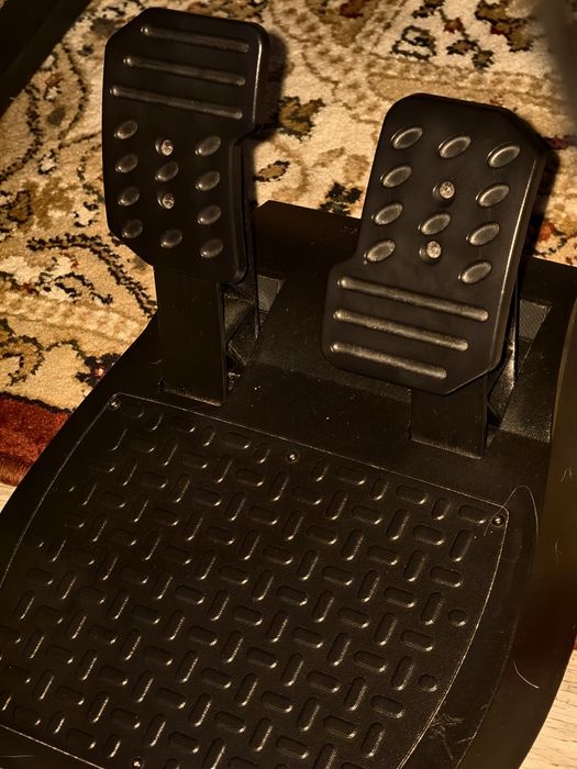 Игровой руль t80