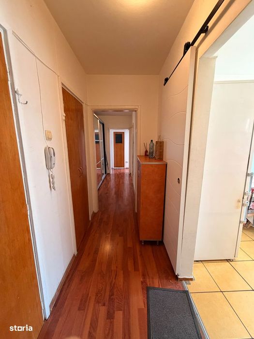 Apartament 3 camere - Dristor - 1 minut metrou - 70mp