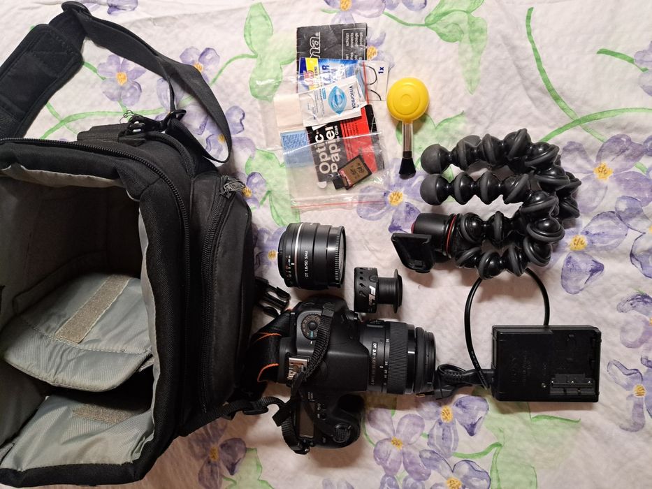 Фотоапарат Sony ILCA-68/ Alpha 68/A68 Комплект +2 Обектива с Чанта